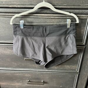Lululemon speed up short